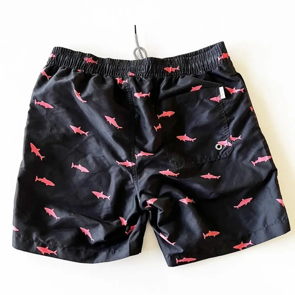 MaaMgic Swim Trunks Amazon Brand Shark Print Men’s Size Medium Black Pink New - Picture 2 of 5